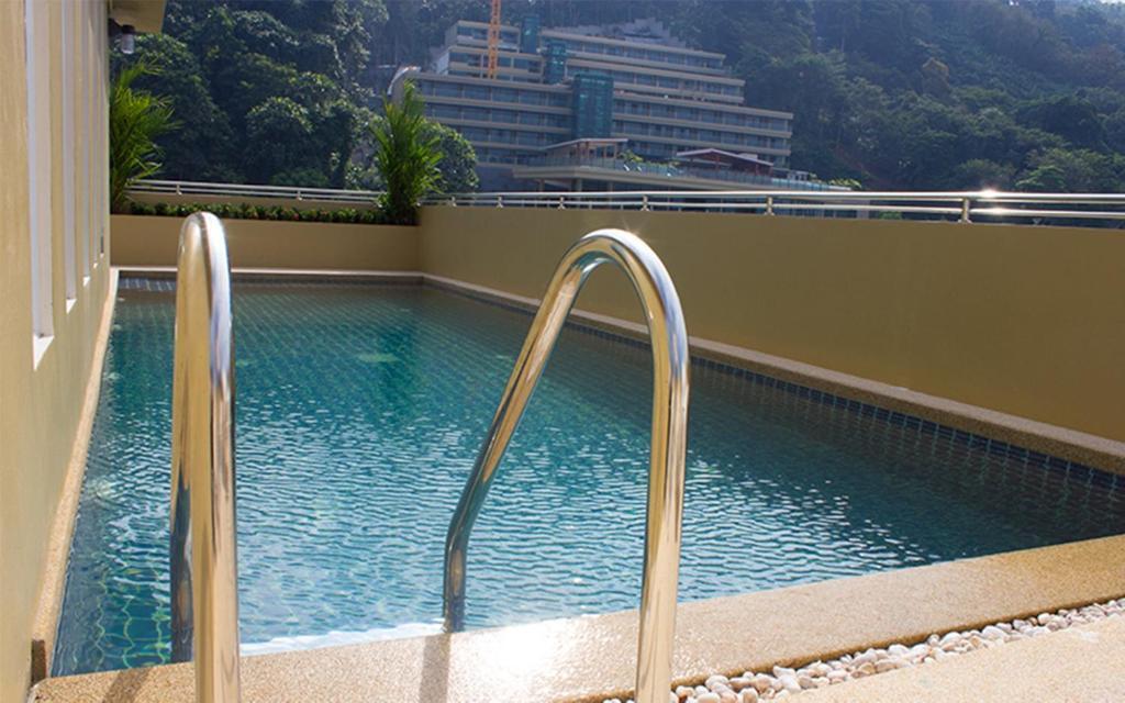 88 Hotel Patong Exterior photo